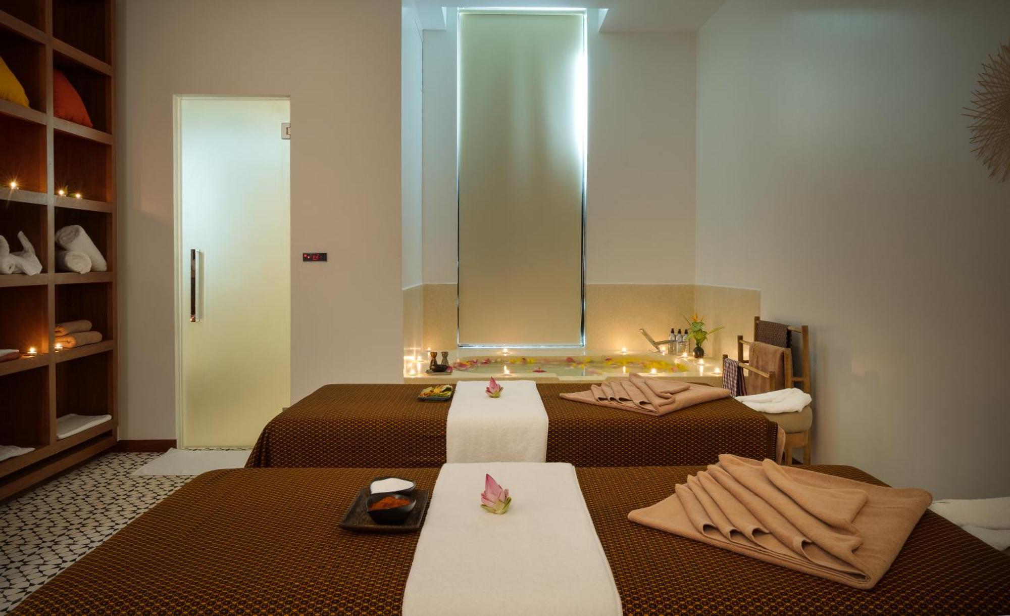 Waka Villa Private Pool Resort & Spa - Adults Only Σιέμ Ρέαπ Εξωτερικό φωτογραφία
